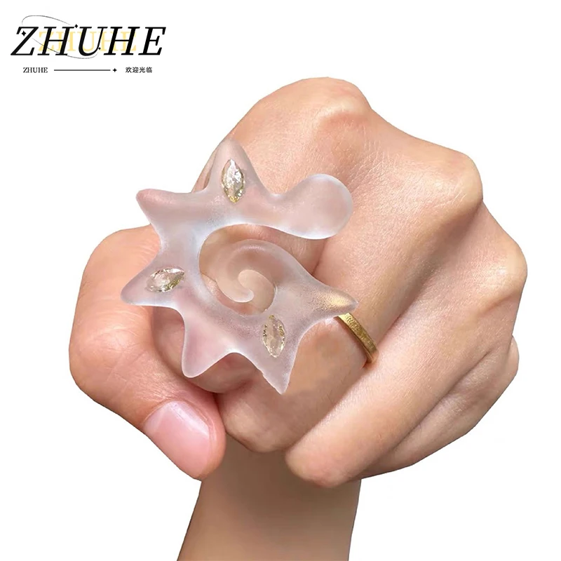 ZHUHE Sun God Ring New Gothic Style For Women Jewelry Accessories Party Gift For Girlfriend
ZHUHE Sun God Ring New Gothic Style For Women Jewelry Accessories Party Gift For Girlfriend