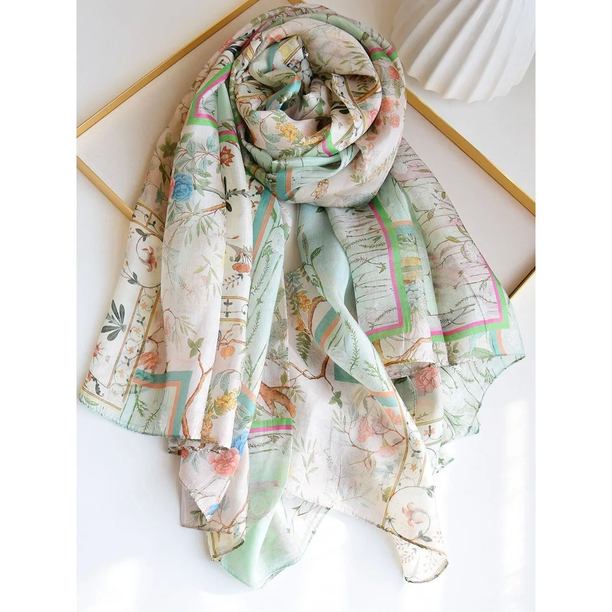 Lightweight Large 100% Mulberry Silk Scarf for Women Oblong Shawl Neck Scarf Beach Wrap Headscarf Gift Pack Off-white printed
Lightweight Large 100% Mulberry Silk Scarf for Women Oblong Shawl Neck Scarf Beach Wrap Headscarf Gift Pack Off-white printed