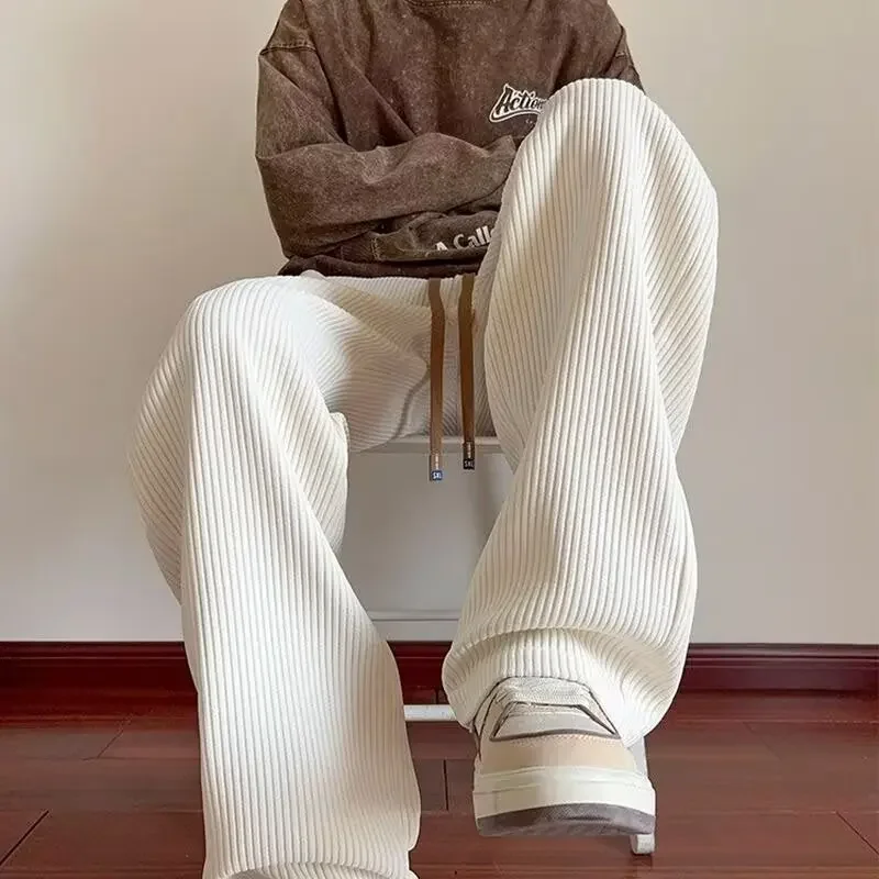 Men's Loose-Fit Corduroy Pants Japanese Vintage Style Casual Sweatpants Straight Legs For Spring And Autumn Trendy Brand
Men's Loose-Fit Corduroy Pants Japanese Vintage Style Casual Sweatpants Straight Legs For Spring And Autumn Trendy Brand