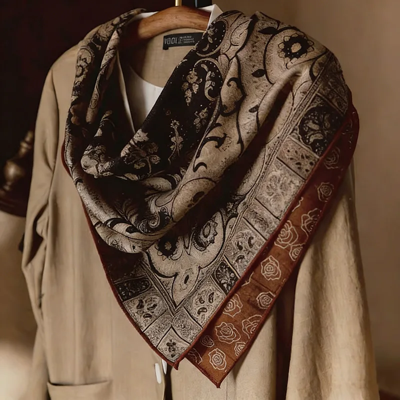 2026 Luxury brand silk wool elegant womens shawl vintage 70% wool 30% silk Paisley pattern square scarf gifts for women 85x85cm
2026 Luxury brand silk wool elegant womens shawl vintage 70% wool 30% silk Paisley pattern square scarf gifts for women 85x85cm