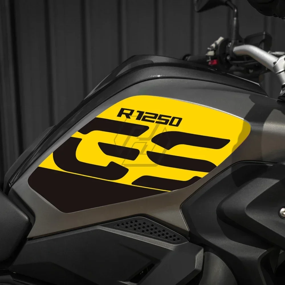Для BMW Motorrad R1250GS 2019-2022 (не приключений) защитная наклейка на боковую накладку на бак мотоцикла
Для BMW Motorrad R1250GS 2019-2022 (не приключений) защитная наклейка на боковую накладку на бак мотоцикла