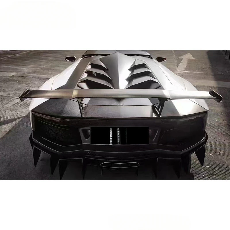 Fengxuan For Lamborghini LP700 LP740 DMC 2012-2018 Carbon Fiber Rear Cover
Fengxuan For Lamborghini LP700 LP740 DMC 2012-2018 Carbon Fiber Rear Cover