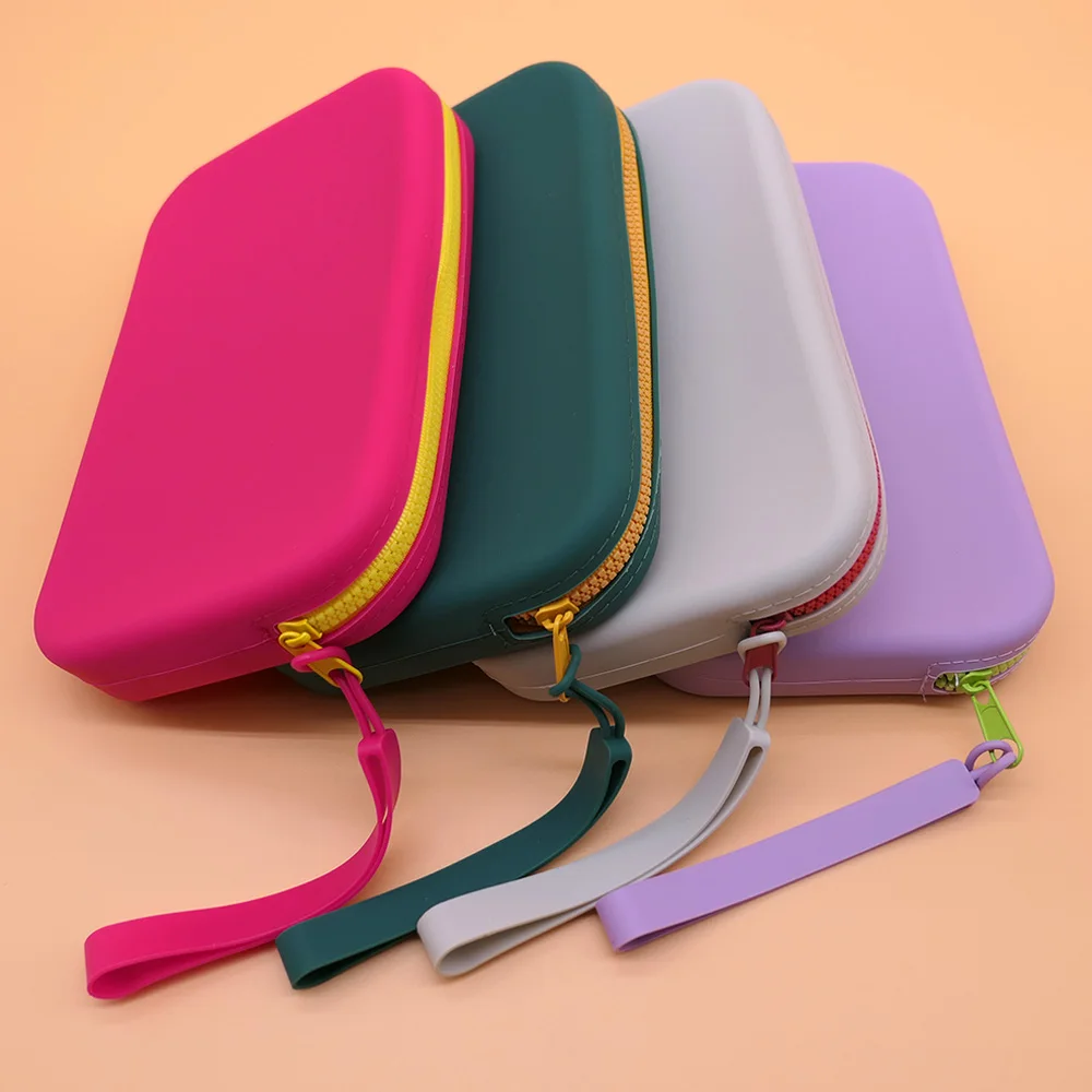 Portable Silicone Storage Bag Waterproof Zipper Bag Desktop Organizer Coin Bag Pacifier Storage Bag
Portable Silicone Storage Bag Waterproof Zipper Bag Desktop Organizer Coin Bag Pacifier Storage Bag