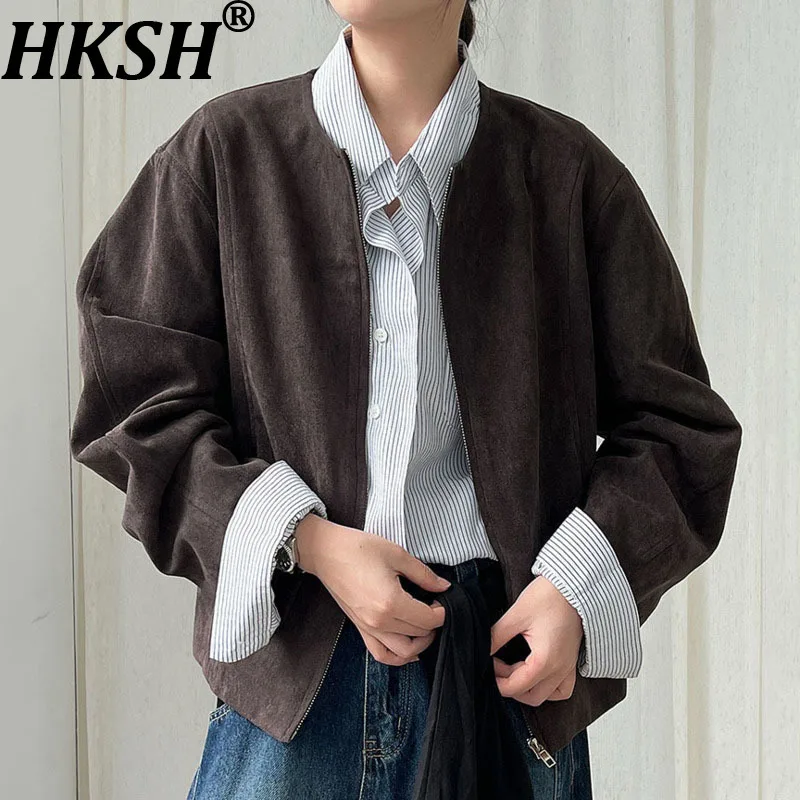 HKSH Spring Autumn New Women Short Jacket O-Neck Long Sleeve Zipper High-end Casual Elegant Vintage Streetwear Chic Coat HK11222
HKSH Spring Autumn New Women Short Jacket O-Neck Long Sleeve Zipper High-end Casual Elegant Vintage Streetwear Chic Coat HK11222