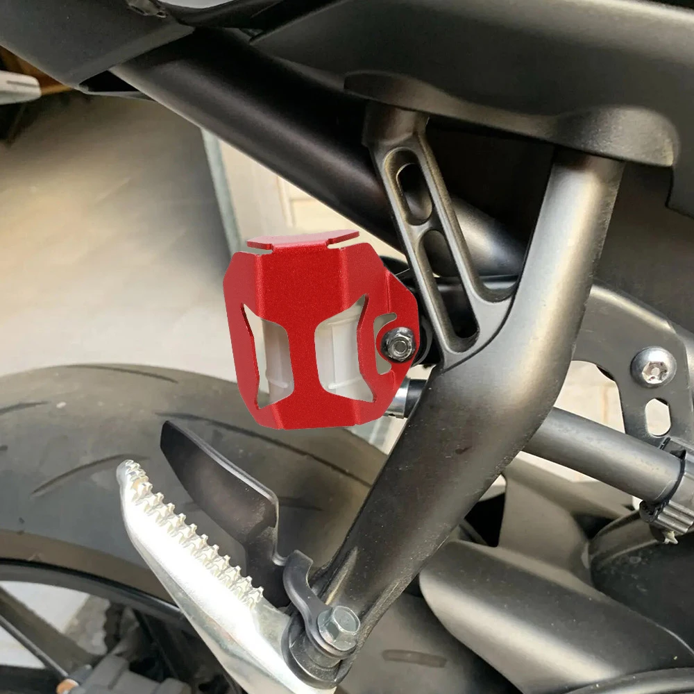 For YAMAHA MT-03 MT 03 MT03 2015-2020 2021 2022 2024 Motorcycle Rear Brake Fluid Reservoir Guard Cover Protector Oil Cup Guard
For YAMAHA MT-03 MT 03 MT03 2015-2020 2021 2022 2024 Motorcycle Rear Brake Fluid Reservoir Guard Cover Protector Oil Cup Guard