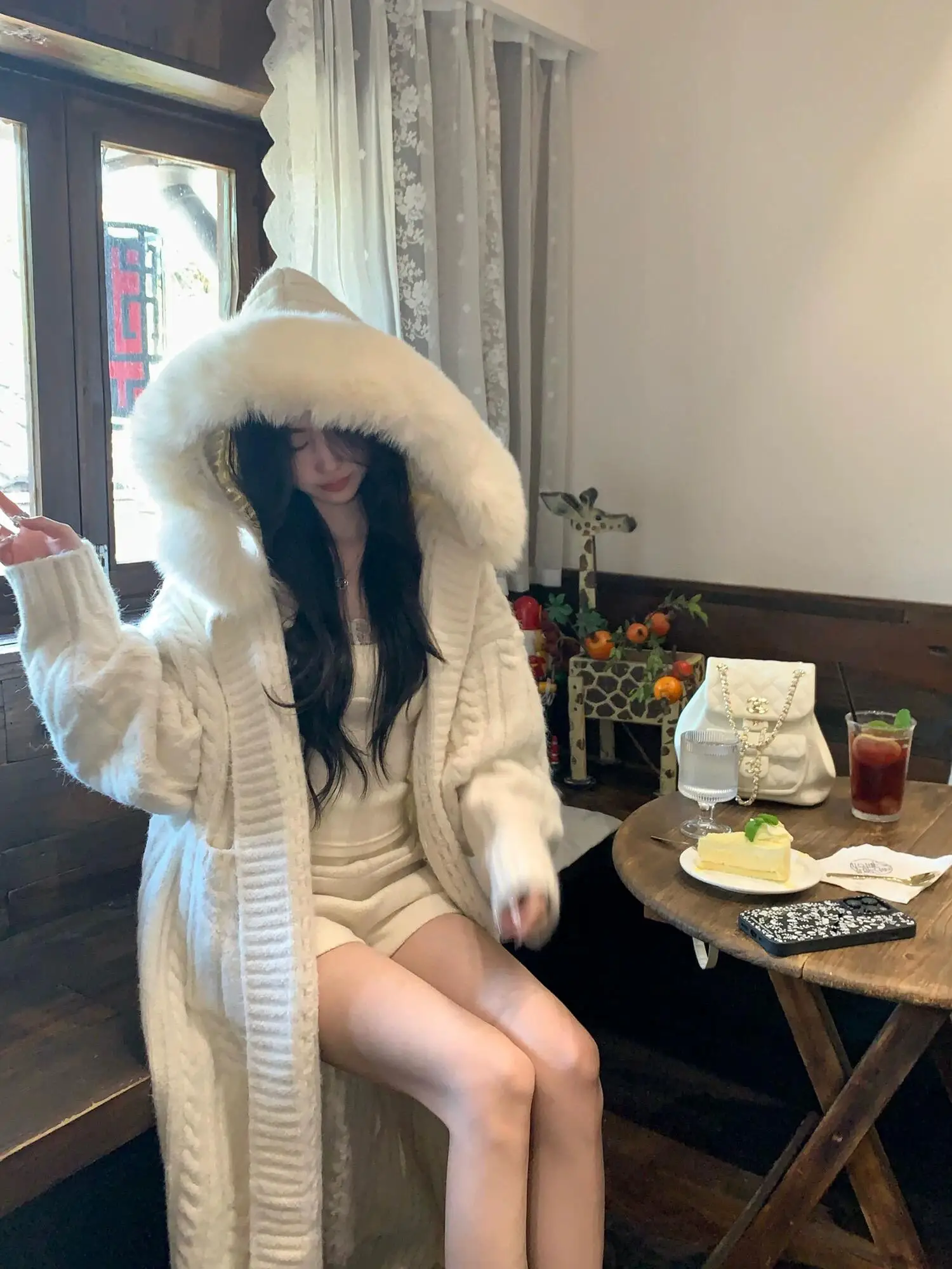 Initial Snow Quali Long Thiened Knitted Cardigan Women's Sle Lazy Faion Fur Simulation Hooded Sweater Outerwear
Initial Snow Quali Long Thiened Knitted Cardigan Women's Sle Lazy Faion Fur Simulation Hooded Sweater Outerwear