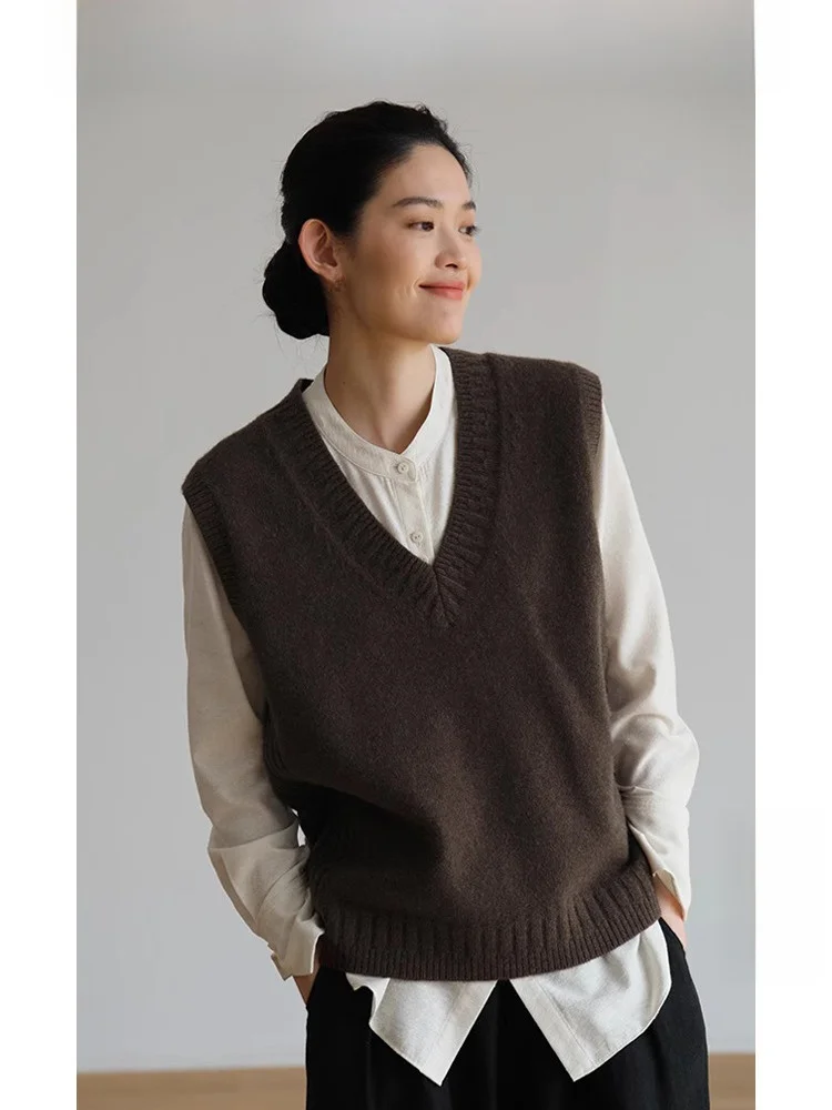 Черный шерстяной вязаный жилет женский Faion Commute Sle V-Ne теплый цвет среднего веса для путешествий оригинальный дизайн осень зима
Черный шерстяной вязаный жилет женский Faion Commute Sle V-Ne теплый цвет среднего веса для путешествий оригинальный дизайн осень зима