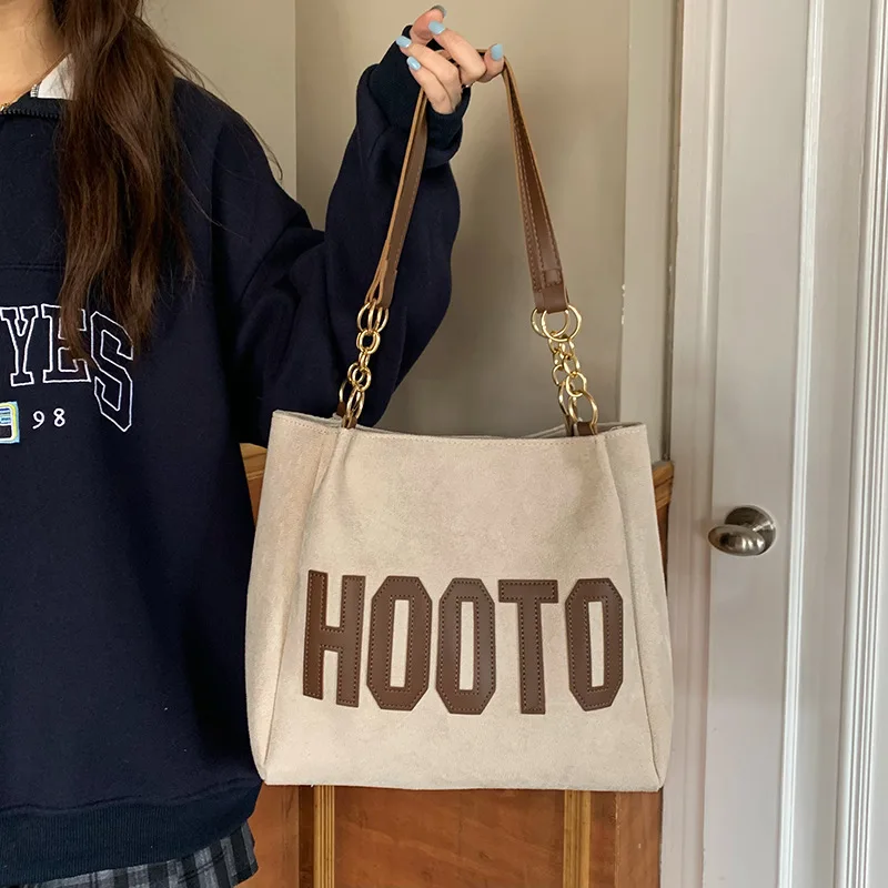 Matte Leather women Handbags Large Capacity Winter new Travel female chain Shoulder Bag Fashion commuting big totes bolsas
Matte Leather women Handbags Large Capacity Winter new Travel female chain Shoulder Bag Fashion commuting big totes bolsas