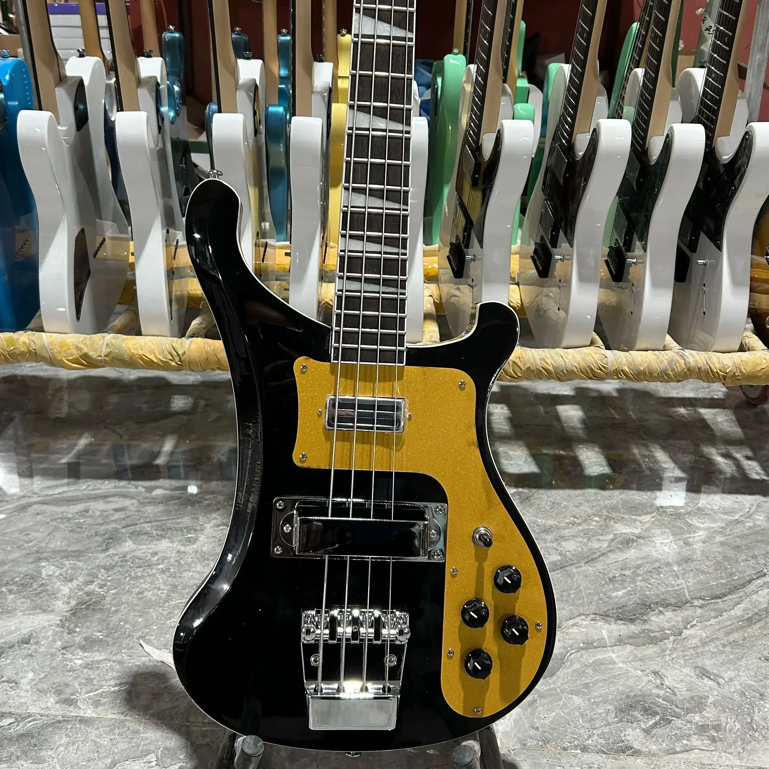 Stage-Ready 4003 Bass Matte Black Finish 4-String Setup Basswood/Rosewood Free Delivery 
Stage-Ready 4003 Bass Matte Black Finish 4-String Setup Basswood/Rosewood Free Delivery