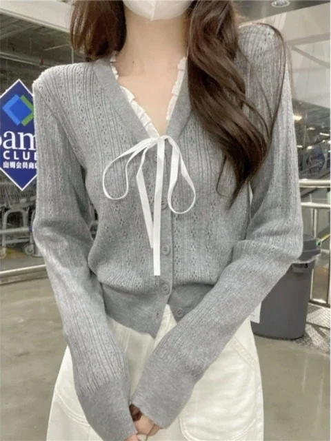 Knitted Cropped Cardigan Coat For Women Bandage Lace V-neck Long Sleeve Pull Femme Chic Sweet Sweater Tops Korean Sueter Mujer
Knitted Cropped Cardigan Coat For Women Bandage Lace V-neck Long Sleeve Pull Femme Chic Sweet Sweater Tops Korean Sueter Mujer