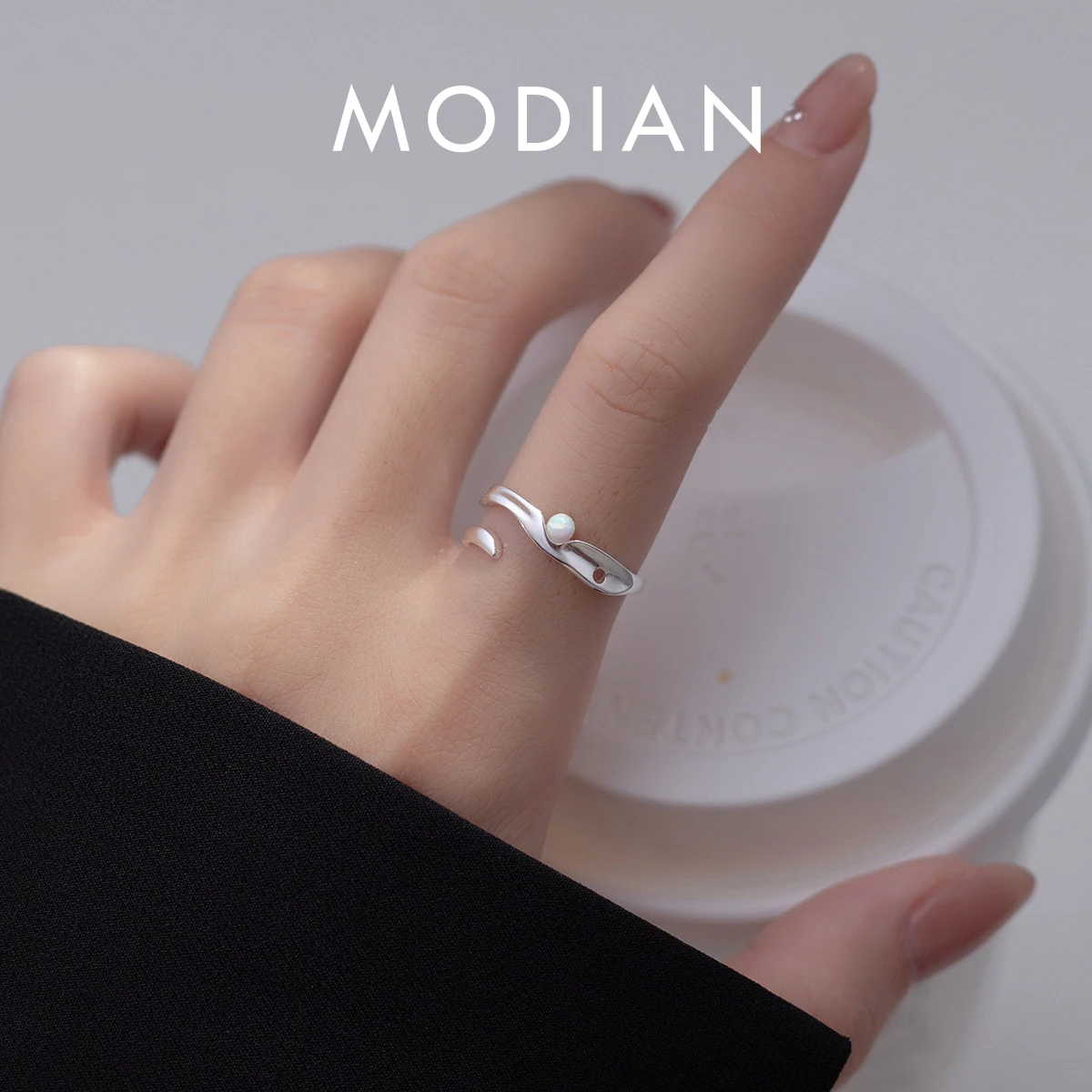 MODIAN 925 Sterling Silver Irregular Simple Line Open Rings Round Opal Trendy Adjustable Size 5-7 Ring For Women Jewelry Gifts
MODIAN 925 Sterling Silver Irregular Simple Line Open Rings Round Opal Trendy Adjustable Size 5-7 Ring For Women Jewelry Gifts