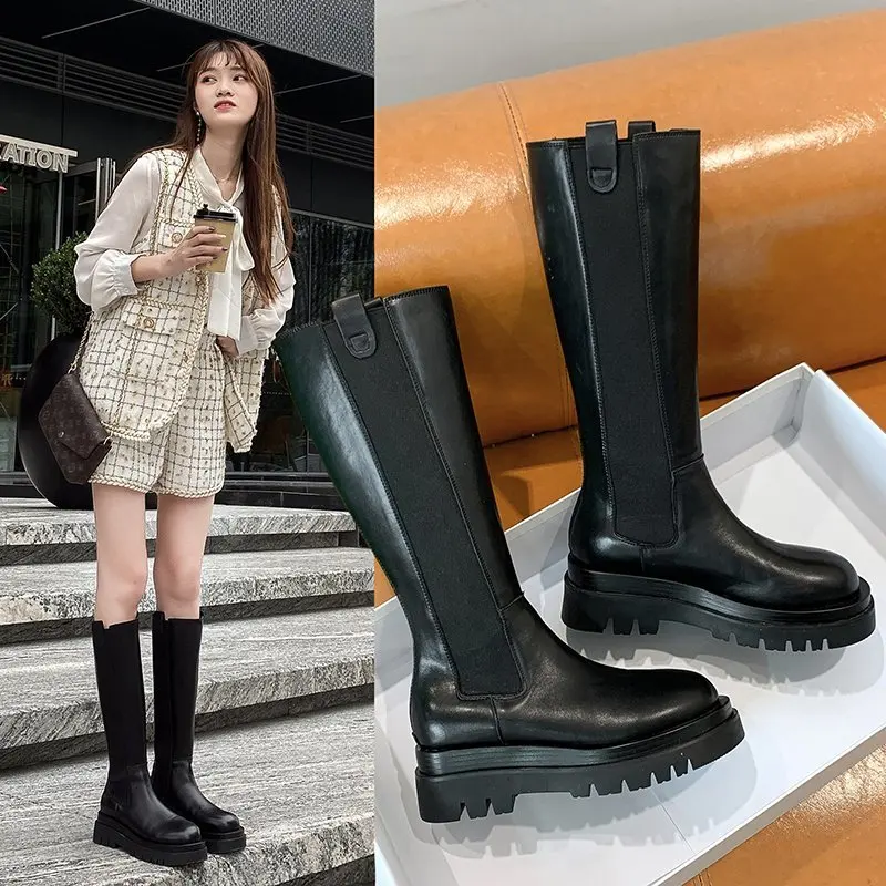 Women's Knee-high Boots Fall Winter New ThicksoleLarge Pipe Rubber Shoe Upper Straight-cylinder Slim High-tube Boots Zipper Back
Women's Knee-high Boots Fall Winter New ThicksoleLarge Pipe Rubber Shoe Upper Straight-cylinder Slim High-tube Boots Zipper Back