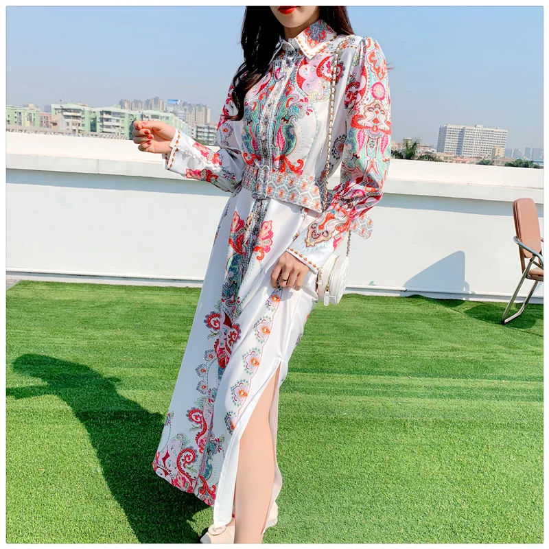 2024 Spring New Literary Retro Court Style Printed Shirt Polo Collar Bubble Sleeve Large Hem Side Split Long Dresses
2024 Spring New Literary Retro Court Style Printed Shirt Polo Collar Bubble Sleeve Large Hem Side Split Long Dresses