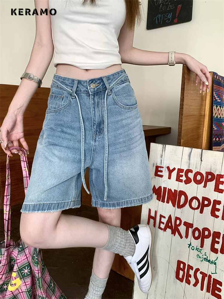 Casual Trashy Y2K Eclectic Lace-up Denim Shorts Grunge 2000s Retro High Waist Jeans Women Street Vintage 2000s Emo Shorts
Casual Trashy Y2K Eclectic Lace-up Denim Shorts Grunge 2000s Retro High Waist Jeans Women Street Vintage 2000s Emo Shorts