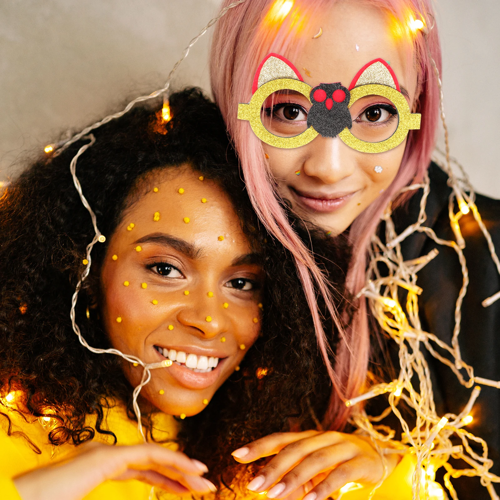 Creative Halloween Glasses Party Prank Props Funny Eyeglasses for Cosplay Costume Decor Festival Outdoor Events Silly Sunglasses
Creative Halloween Glasses Party Prank Props Funny Eyeglasses for Cosplay Costume Decor Festival Outdoor Events Silly Sunglasses