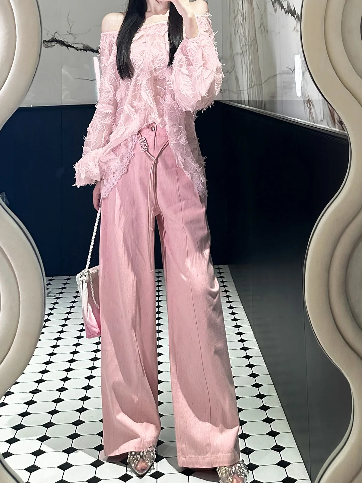 Джинсы свободного кроя из хлопкового денима с высокой талией, прямые, весна-лето, новые, повседневные, высокого качества, женские, от Yuxiao Xiao
Джинсы свободного кроя из хлопкового денима с высокой талией, прямые, весна-лето, новые, повседневные, высокого качества, женские, от Yuxiao Xiao