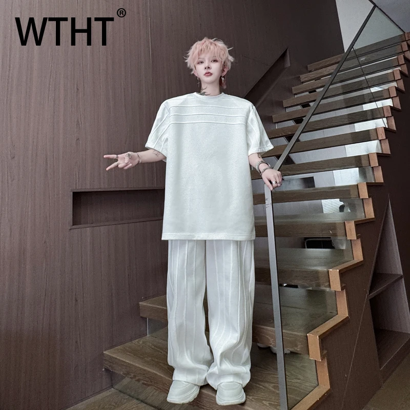 WTHT Trendy Summer Men's Suit Solid Color Striped Short Sleeves O-neck T-shirts High-waisted Loose Straight Pant Set Male 2A0337
WTHT Trendy Summer Men's Suit Solid Color Striped Short Sleeves O-neck T-shirts High-waisted Loose Straight Pant Set Male 2A0337