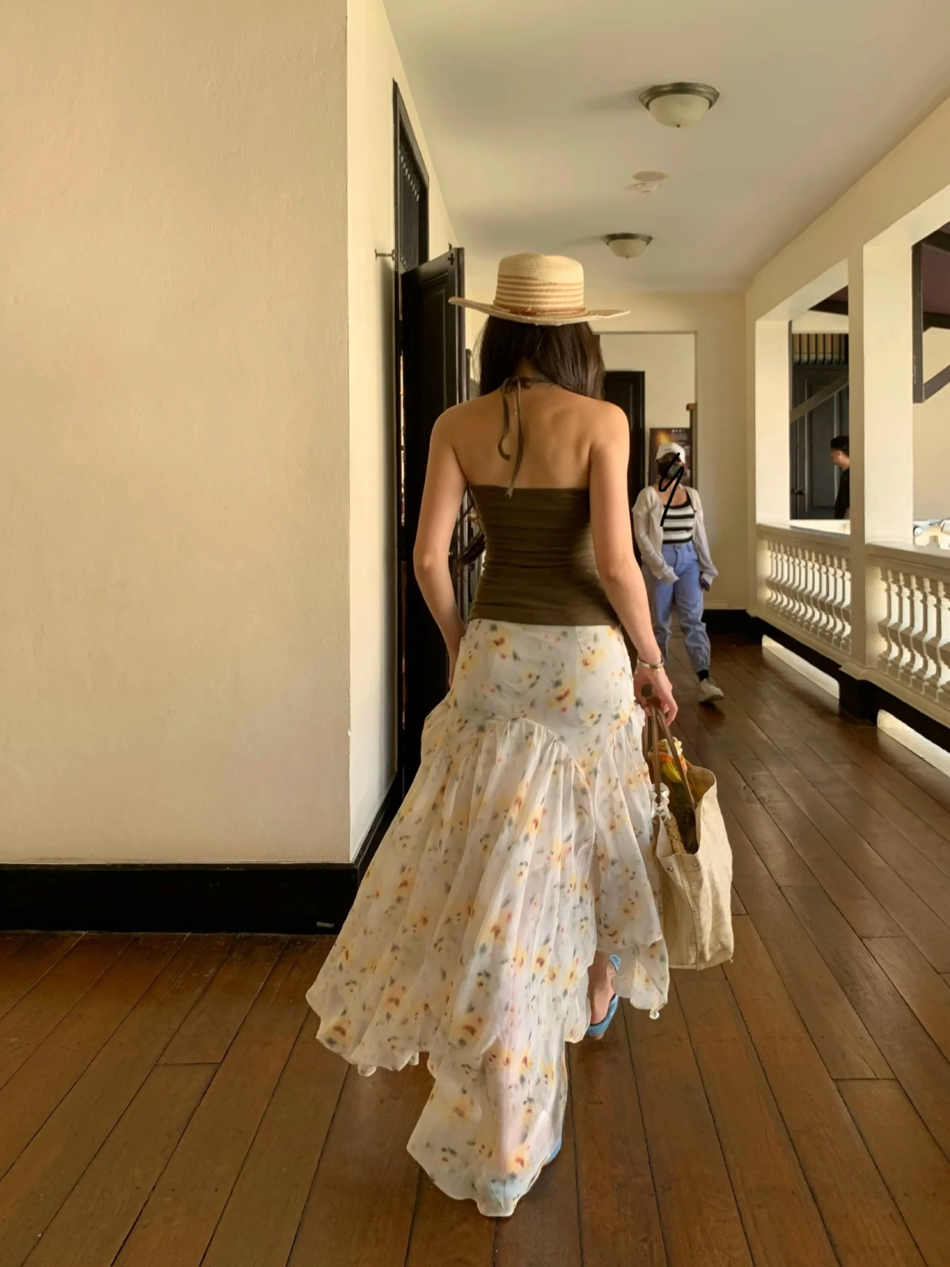 Fortunee Spring Summer New Floral Chiffon Asymmetrical Floor-Length Skirt Women's mid Waist Tulle Skirts Printed Wrap Skirt
Fortunee Spring Summer New Floral Chiffon Asymmetrical Floor-Length Skirt Women's mid Waist Tulle Skirts Printed Wrap Skirt