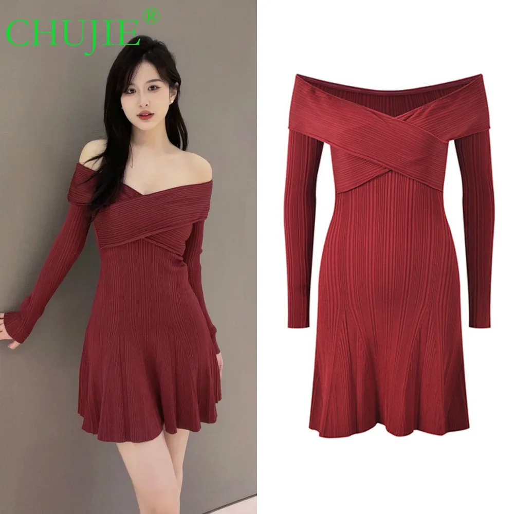 CHUJIE 2026 Весна-Лето Новинка: Элегантное облегающее короткое платье с перекрестным вырезом на шее и открытыми плечами, красное, вязаное
CHUJIE 2026 Весна-Лето Новинка: Элегантное облегающее короткое платье с перекрестным вырезом на шее и открытыми плечами, красное, вязаное