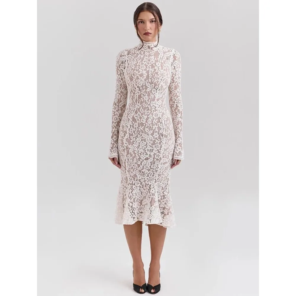Elegant Mozision Lace Long Sexy Midi Dress for Women Mid-Length Sleeveless H-Shape Silk-Like PVC Fabric Embroidered Design
Elegant Mozision Lace Long Sexy Midi Dress for Women Mid-Length Sleeveless H-Shape Silk-Like PVC Fabric Embroidered Design
