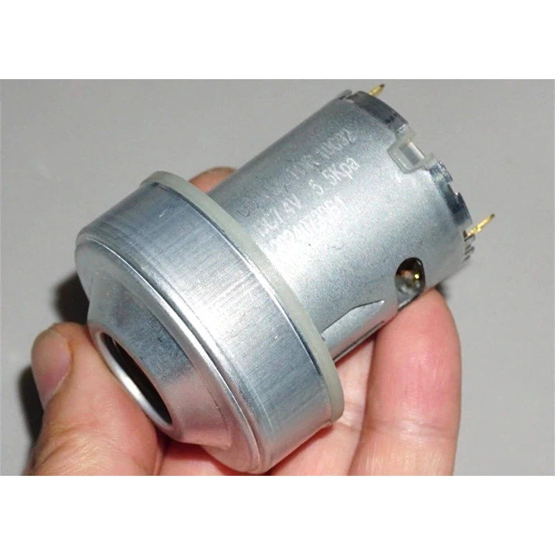 DC7.4V 80W 545 Double ball bearing turbine vacuum blower
DC7.4V 80W 545 Double ball bearing turbine vacuum blower