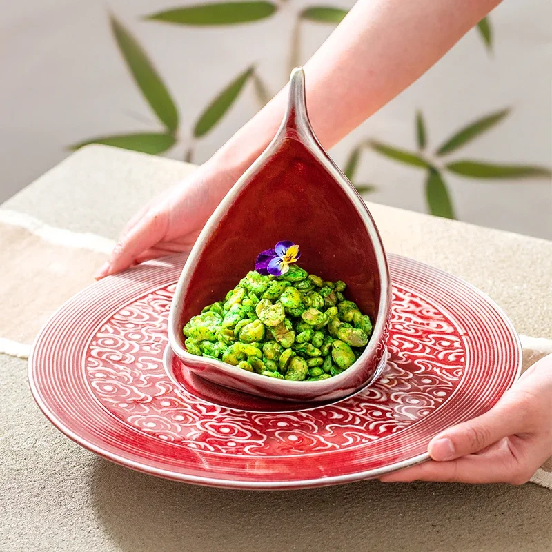 Molecular Cuisine Retro personality Ceramic color glaze shaped snack bowl Cold dish bowl Fusion dish plate delicate tableware
Molecular Cuisine Retro personality Ceramic color glaze shaped snack bowl Cold dish bowl Fusion dish plate delicate tableware