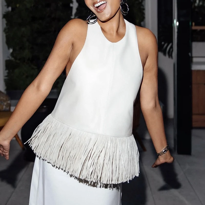 Summer Sleeveless Blouse Shirts Vintage PU Feather Patchwork Tassel T-shirt 2026 Spring Halter Neck Backless Hollow Women's Tops
Summer Sleeveless Blouse Shirts Vintage PU Feather Patchwork Tassel T-shirt 2026 Spring Halter Neck Backless Hollow Women's Tops