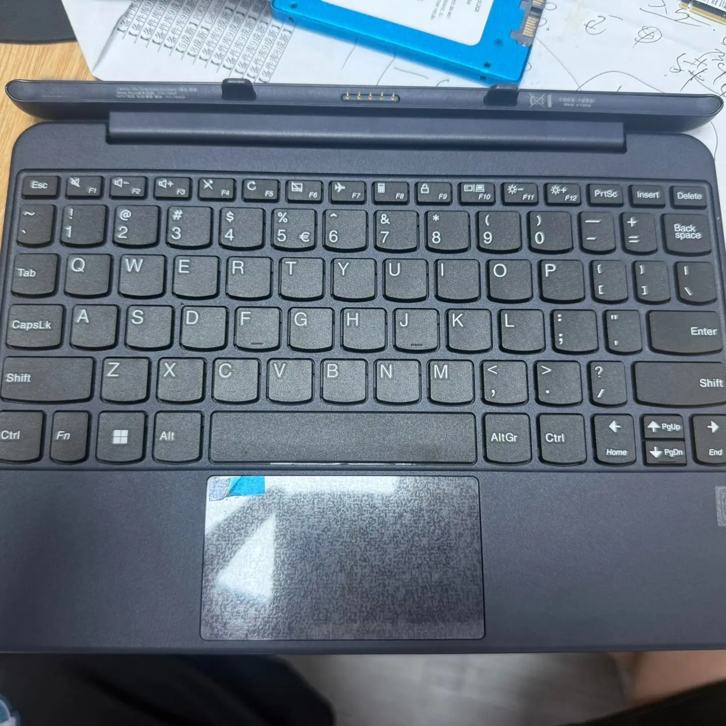 New Keyboard Dok-7280P for Lenovo 10w Detachable 10.1inch Student 2-in-1 Tablet PC Keyboard
New Keyboard Dok-7280P for Lenovo 10w Detachable 10.1inch Student 2-in-1 Tablet PC Keyboard