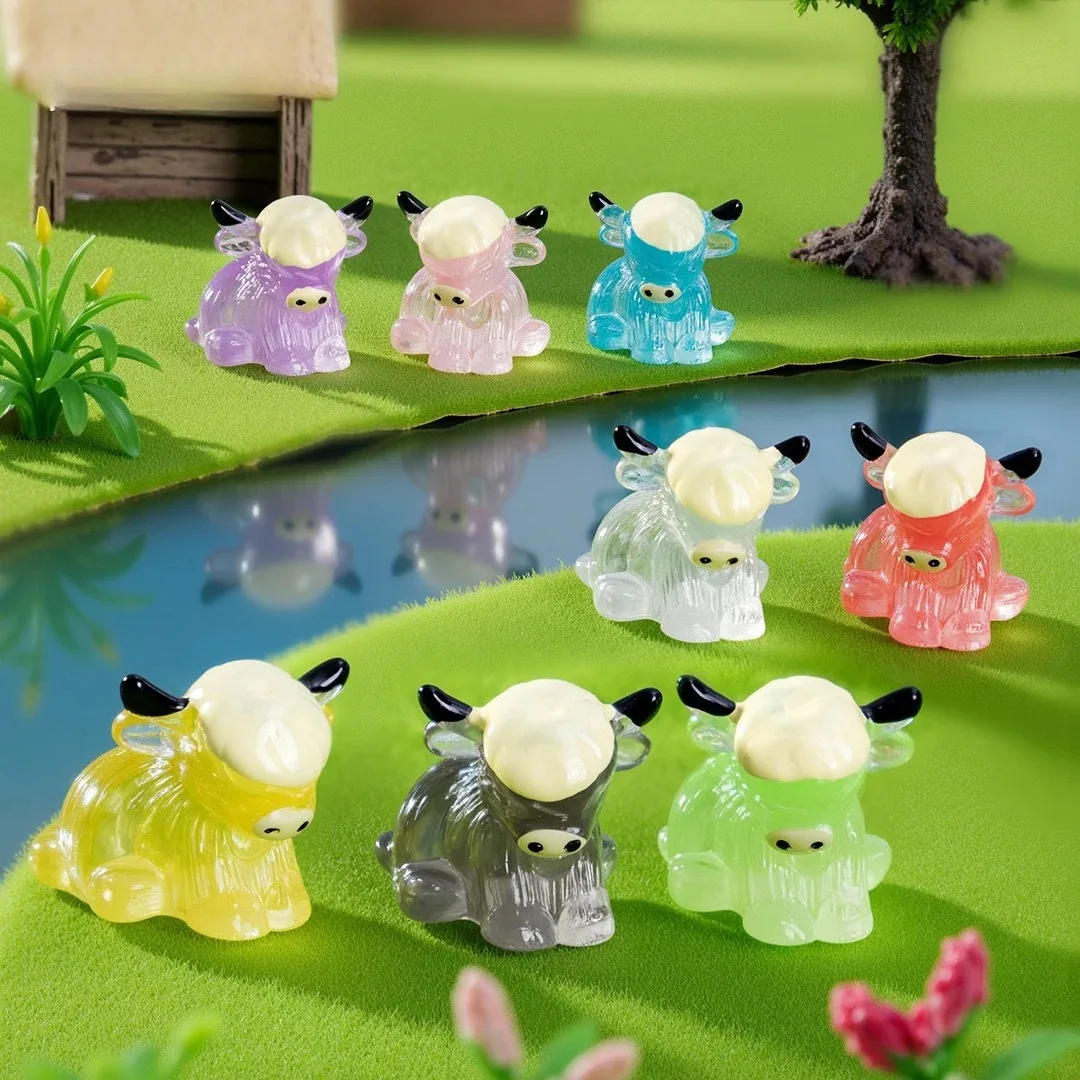 8pcs Luminous Charming Mini Highland Cow Figurines Cute Resin Animal Sculptures for DIY Craft Dollhouse Garden Room Decor
8pcs Luminous Charming Mini Highland Cow Figurines Cute Resin Animal Sculptures for DIY Craft Dollhouse Garden Room Decor
