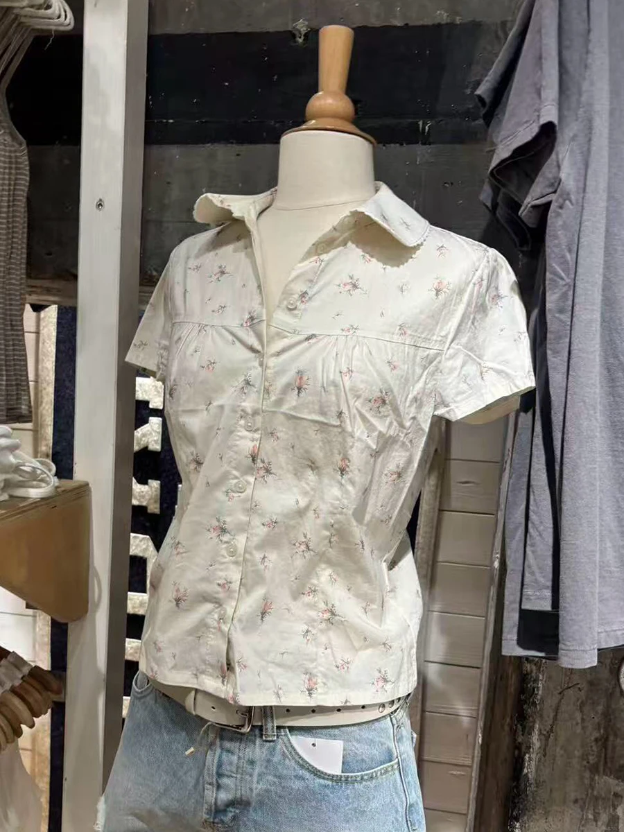 New Floral Print Short Sleeve Blouse Women Summer Peter Pan Collar Single Breasted Blouses Sweet Casual Fashion Shirt Tops
New Floral Print Short Sleeve Blouse Women Summer Peter Pan Collar Single Breasted Blouses Sweet Casual Fashion Shirt Tops