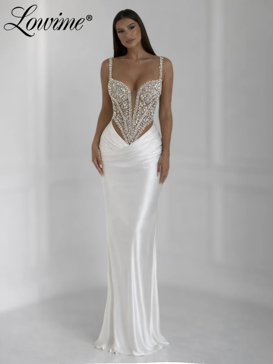 Hot Sexy Spaghetti Straps Party Dress With Silver Crystal Ivory Satin Cocktail Dresses 2026 Customized Celebrity Dress Prom Gown
Hot Sexy Spaghetti Straps Party Dress With Silver Crystal Ivory Satin Cocktail Dresses 2026 Customized Celebrity Dress Prom Gown