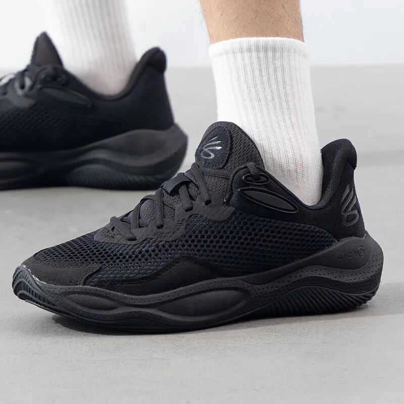 Under Armour men's shoes 2025 new sports shoes running training field actual combat basketball shoes 3028193-001
Under Armour men's shoes 2025 new sports shoes running training field actual combat basketball shoes 3028193-001