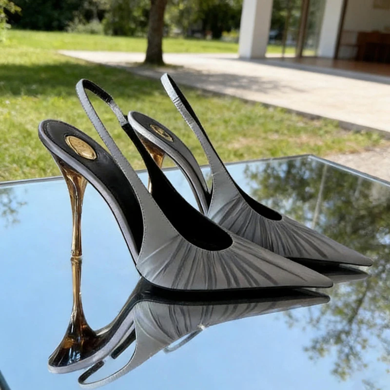 Женские французские туфли-лодочки с острым носком на высоком каблуке, роскошные плиссированные босоножки на шпильке, летние элегантные туфли для свадьбы и вечеринок
Женские французские туфли-лодочки с острым носком на высоком каблуке, роскошные плиссированные босоножки на шпильке, летние элегантные туфли для свадьбы и вечеринок