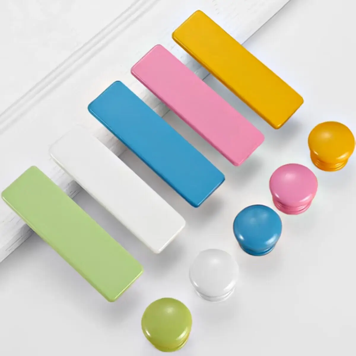 Colorful Wooden Furniture Knobs and Handles for Children's Room Cute Drawer Cabinet Pulls Handle Round Door Knob
Colorful Wooden Furniture Knobs and Handles for Children's Room Cute Drawer Cabinet Pulls Handle Round Door Knob