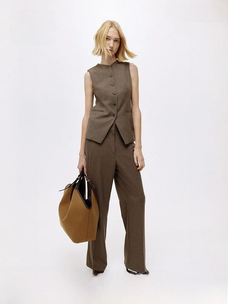 H&M Spring Women's Long Vest 29072 Faionable Casual Sle Ladies Jaet Comfortable Fit Outerwear for Autumn Season
H&M Spring Women's Long Vest 29072 Faionable Casual Sle Ladies Jaet Comfortable Fit Outerwear for Autumn Season