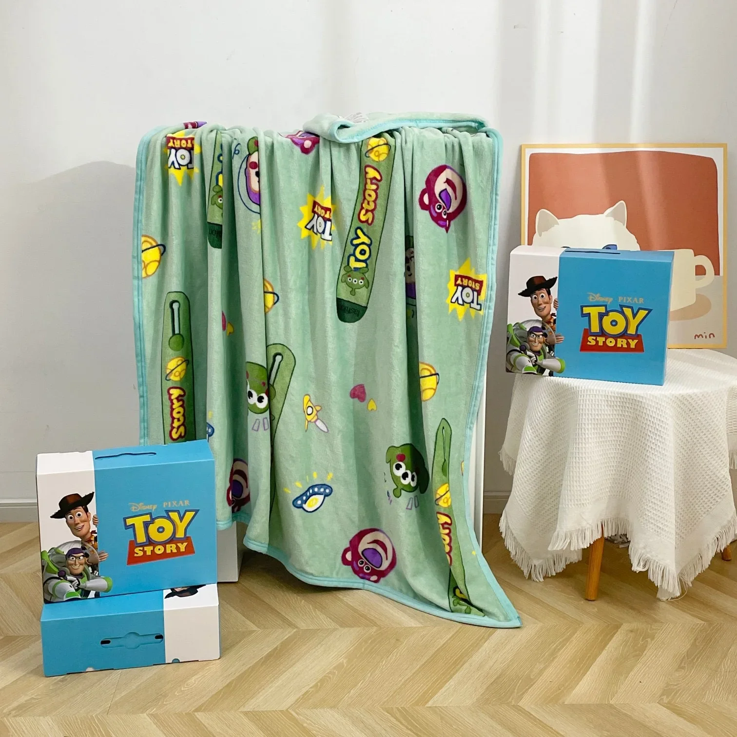Disney Children's Blanket Anime Character Mickey Mouse Printed Accessories Buzz Lightyear Decorative Casual Napping Blanket
Disney Children's Blanket Anime Character Mickey Mouse Printed Accessories Buzz Lightyear Decorative Casual Napping Blanket