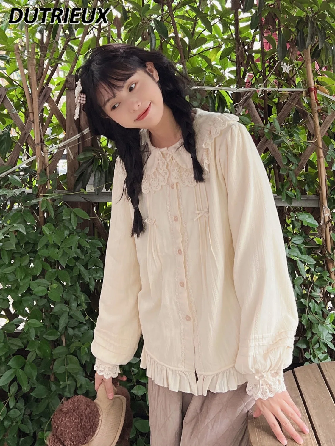 Cream Apricot Lace Doll Collar Shirt Autumn and Winter Fleece-lined Thick Cotton Tops Jacquard Fabric Inner Wear Blouse
Cream Apricot Lace Doll Collar Shirt Autumn and Winter Fleece-lined Thick Cotton Tops Jacquard Fabric Inner Wear Blouse
