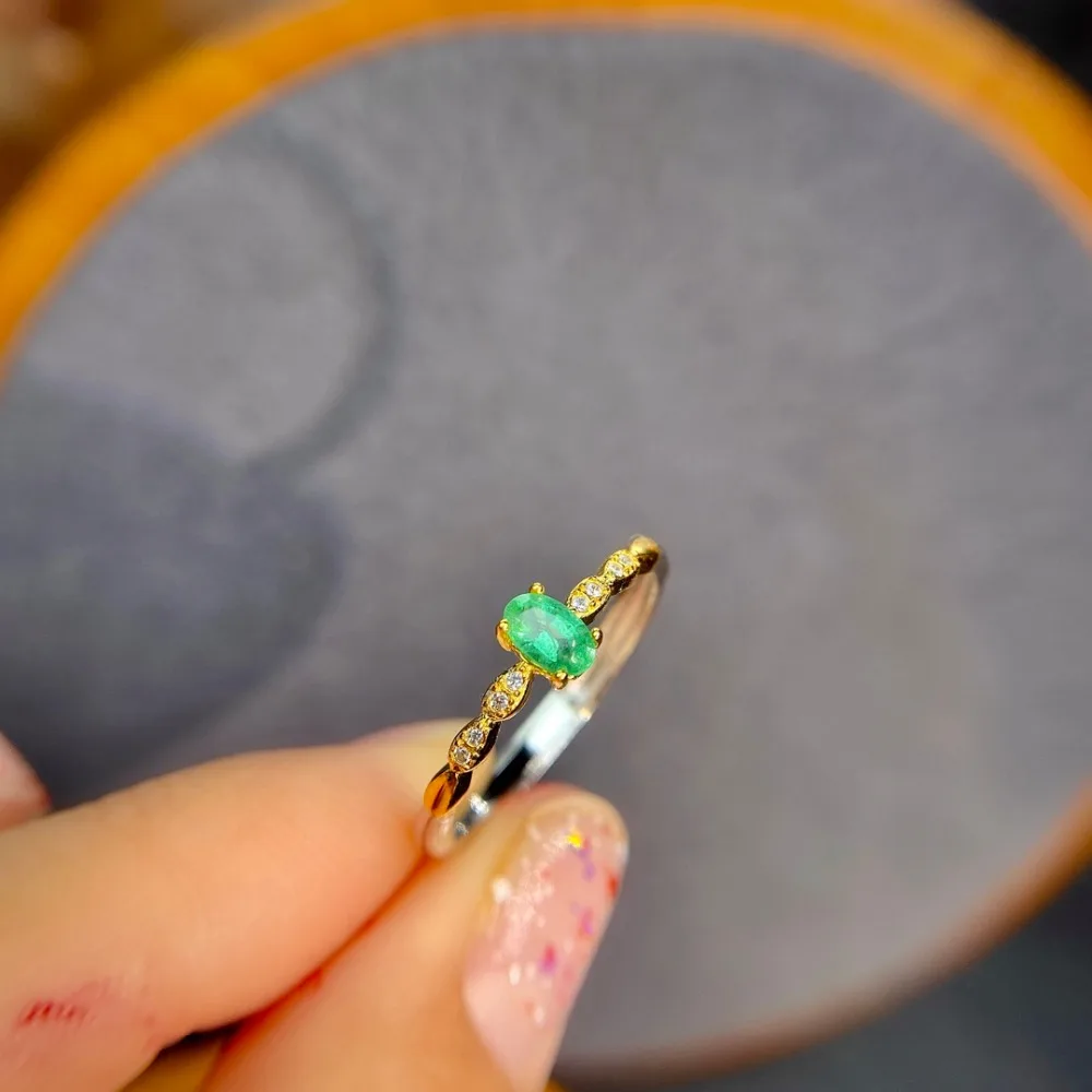 925 Sterling Silver Natural Emerald Ring Exquisite Jewelry Customizable Women's Fashion
925 Sterling Silver Natural Emerald Ring Exquisite Jewelry Customizable Women's Fashion