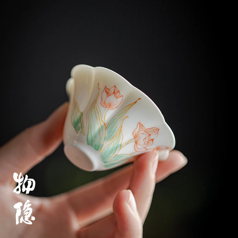 Thickened Version Hand-Painted White Porcelain Tulip Tea Cup Ceramic Thin-Walled Home Use Tea Drinking Cup Chinese Style
Thickened Version Hand-Painted White Porcelain Tulip Tea Cup Ceramic Thin-Walled Home Use Tea Drinking Cup Chinese Style
