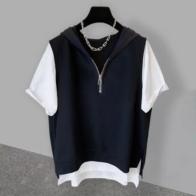 Men's Hooded Sleeveless Zipper Front Vest T-Shirt Layered Look Black White Contrast Casual Top
Men's Hooded Sleeveless Zipper Front Vest T-Shirt Layered Look Black White Contrast Casual Top