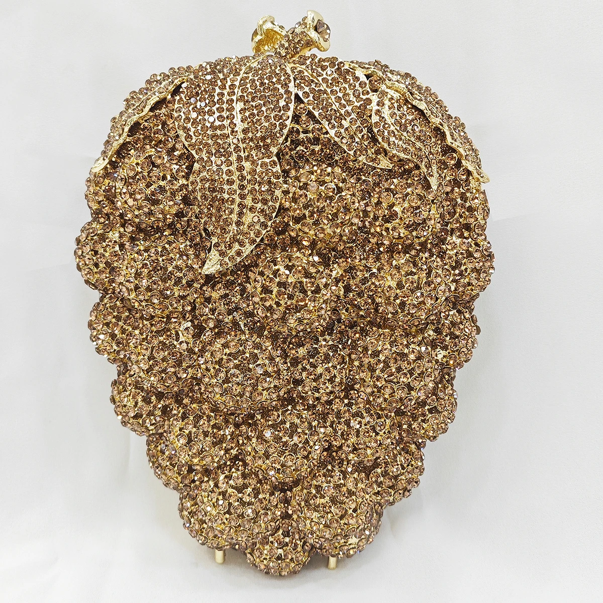 New Style Gold Crystal Evening Bag Luxury Hard Metal Wedding Bridal Clutches Purses Diamond Party Prom Handbags Cocktail Clutch
New Style Gold Crystal Evening Bag Luxury Hard Metal Wedding Bridal Clutches Purses Diamond Party Prom Handbags Cocktail Clutch