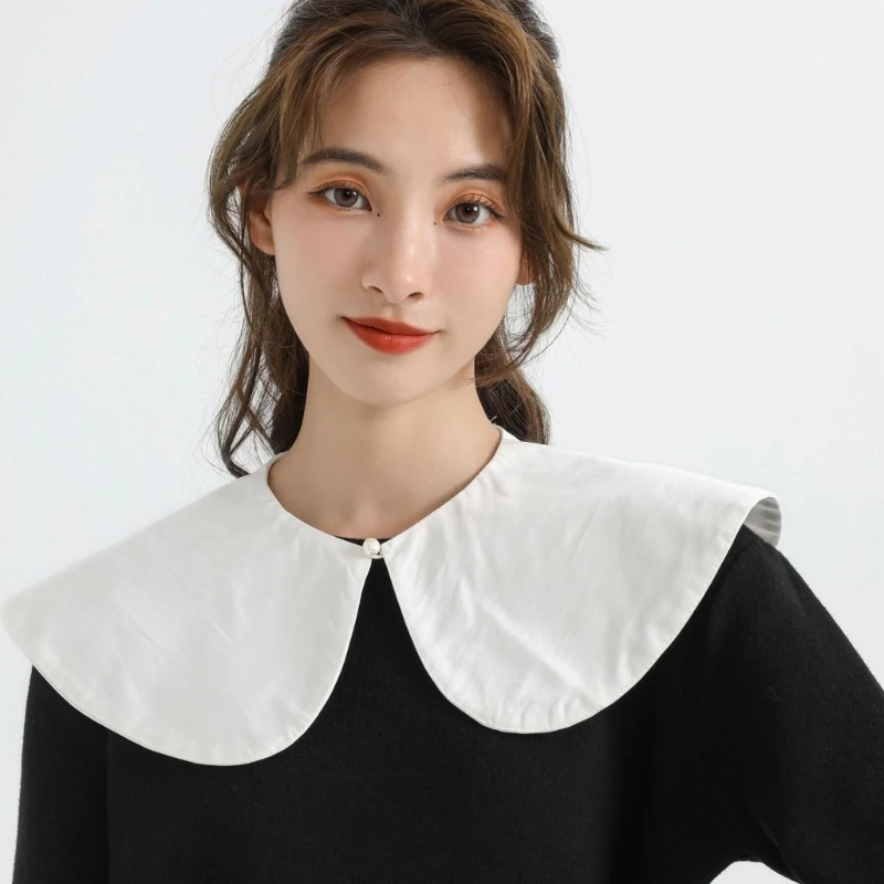 Women Petal Shaped False Shirt Collar White Shawl Wrap Sweet Front Button Fashionable Decorative Faux Collar for Dress Sweater
Women Petal Shaped False Shirt Collar White Shawl Wrap Sweet Front Button Fashionable Decorative Faux Collar for Dress Sweater