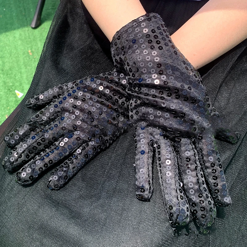 Adult Sparkling Glitter Stage Gloves Night Dance Performance Sequins Short Gloves Costume Cosplay Accessories
Adult Sparkling Glitter Stage Gloves Night Dance Performance Sequins Short Gloves Costume Cosplay Accessories