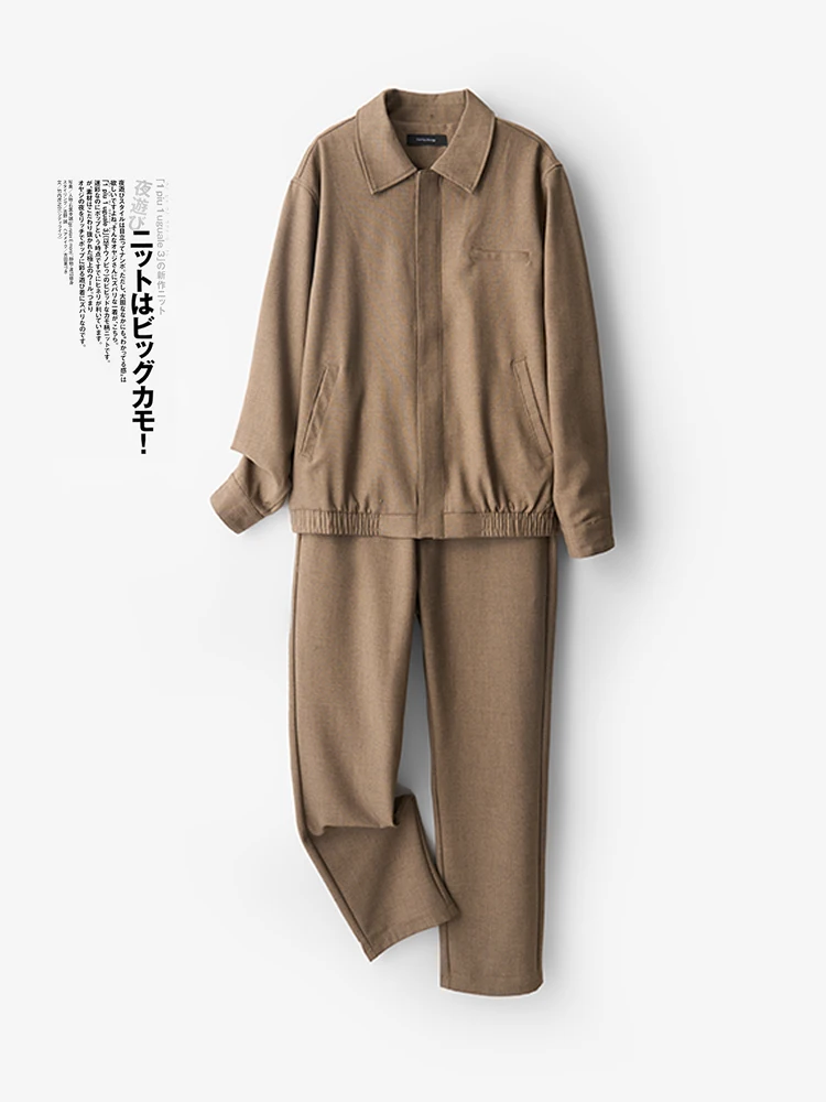 Мужской повседневный костюм-двойка класса люкс: пиджак с отложным воротником и брюки. Модный осенний комплект.
Мужской повседневный костюм-двойка класса люкс: пиджак с отложным воротником и брюки. Модный осенний комплект.