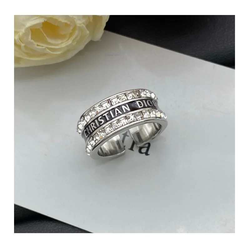 New Hot-selling Retro Classic Open Ring Letter Old Ring with Label
New Hot-selling Retro Classic Open Ring Letter Old Ring with Label