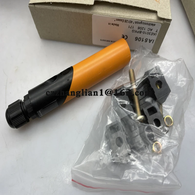 100% brand new sensor IA0027 IA5106 IA0028 IA0017 IA5121 IA5050 IA0052 In stock
100% brand new sensor IA0027 IA5106 IA0028 IA0017 IA5121 IA5050 IA0052 In stock