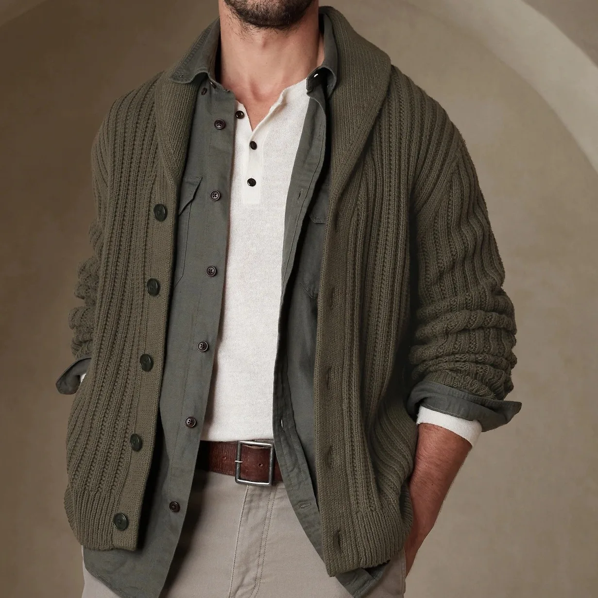 Autumn And Winter New Sweater Army Green Lapel Long-sleeved Knitted Sweater Jacket
Autumn And Winter New Sweater Army Green Lapel Long-sleeved Knitted Sweater Jacket