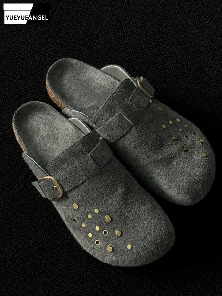 Retro Men Round Toe Metal Decoration Slip On Hard Wearing Slides Fashion Solid Color Buckle Comfortable Male Flat Slippers
Retro Men Round Toe Metal Decoration Slip On Hard Wearing Slides Fashion Solid Color Buckle Comfortable Male Flat Slippers