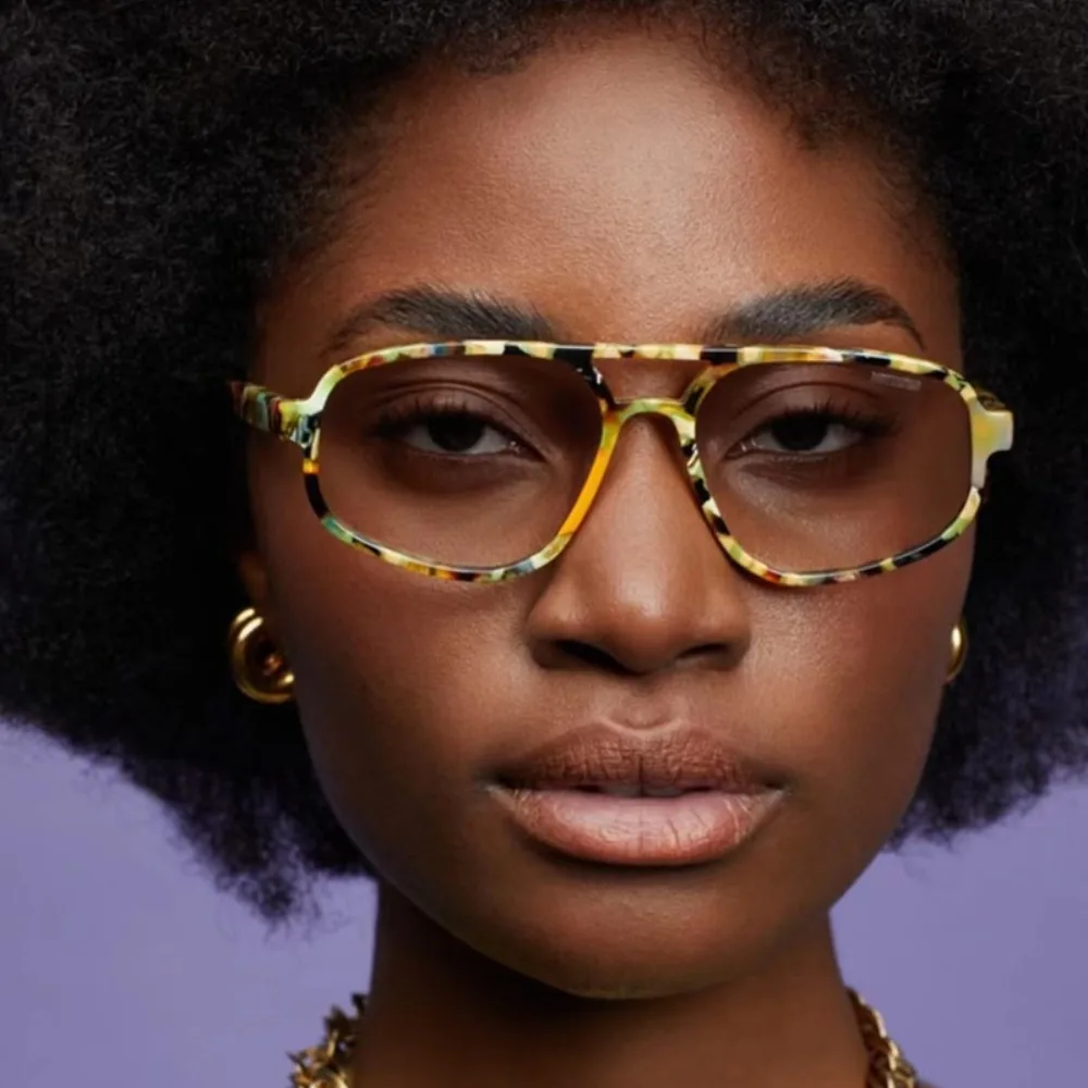 Big Frame Irregular Square Sunglasses UV400 Punk Double Beam Sun Glasses Wide Legs Leopard Print Retro Trend Eyewear Selfie
Big Frame Irregular Square Sunglasses UV400 Punk Double Beam Sun Glasses Wide Legs Leopard Print Retro Trend Eyewear Selfie