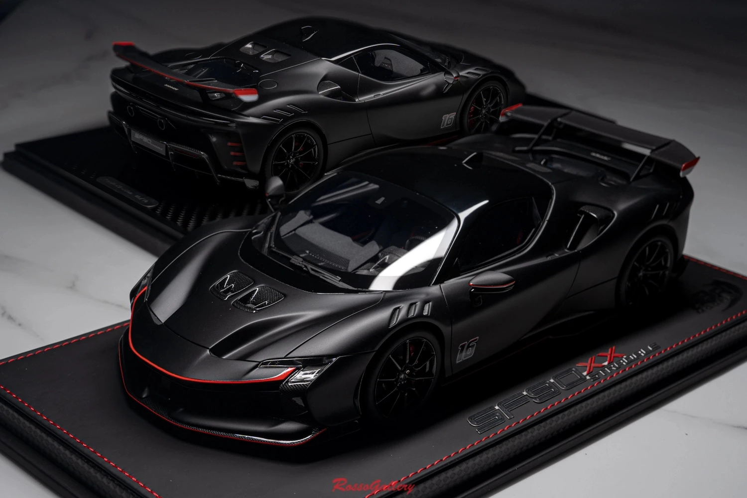 BBR 1:18 SF90XX Matte Black Simulation Limited Edition Resin Metal Static Car Model Toy Gift
BBR 1:18 SF90XX Matte Black Simulation Limited Edition Resin Metal Static Car Model Toy Gift